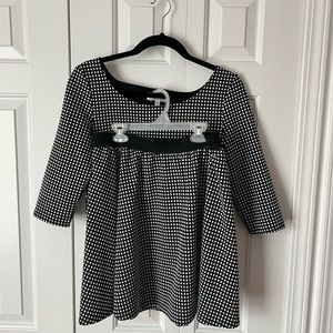 Skirt and blouse dress set.